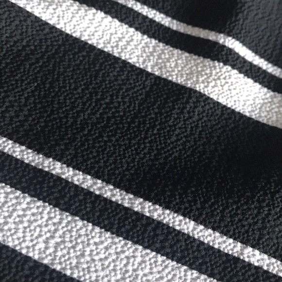 Striped tank with tie - Picture 2 of 2